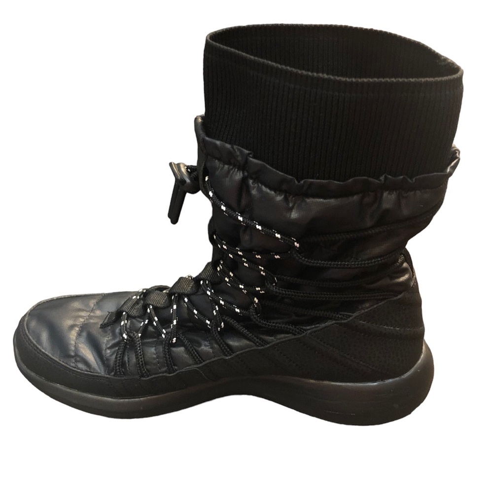 Womens Nike Roshe Two High Winter Sneakerboot